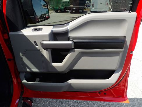 Used 2020 Ford F150 XLT w/ Equipment Group 302A Luxury AWD/4WD image 40