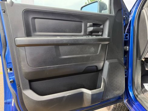 Used 2018 RAM 1500 Express w/ Express Value Package AWD/4WD image 13