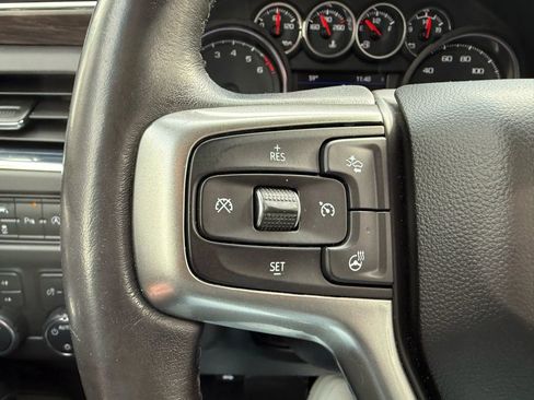 Used 2021 Chevrolet Suburban LT w/ LT Signature Package image 24