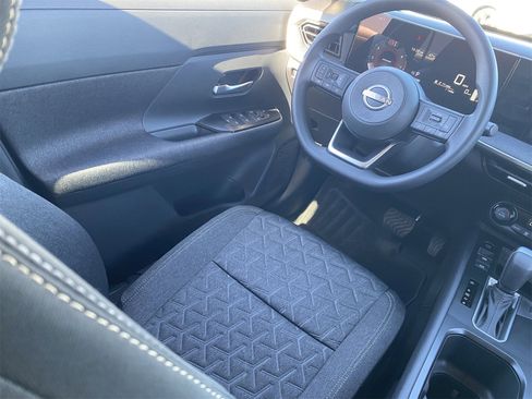 New 2026 Nissan Kicks SV image 15