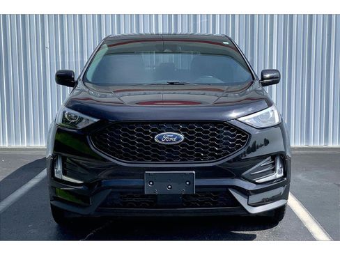 Used 2023 Ford Edge ST-Line AWD/4WD image 3