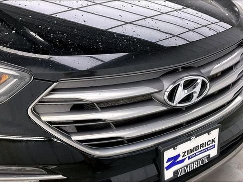 Used 2017 Hyundai Santa Fe Sport AWD/4WD image 30