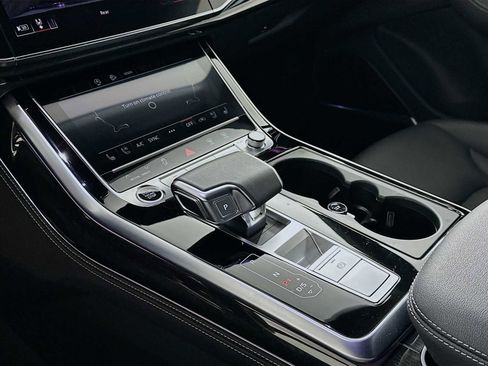 Certified 2025 Audi Q7 3.0T Premium Plus w/ Premium Plus Package image 16