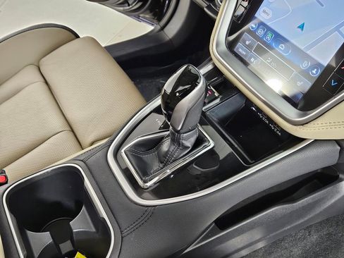 Certified 2023 Subaru Outback Limited AWD/4WD image 15