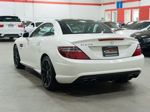 Used 2014 Mercedes-Benz SLK 55 AMG image 4