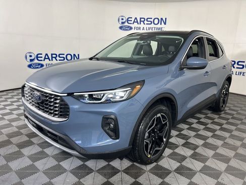 New 2026 Ford Escape Platinum image 1