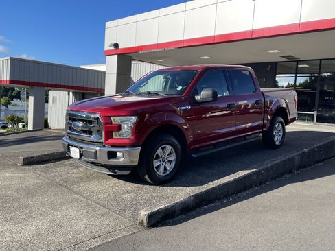 Used 2016 Ford F150 XLT AWD/4WD image 8