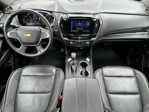 Used 2023 Chevrolet Traverse Premier AWD/4WD image 12