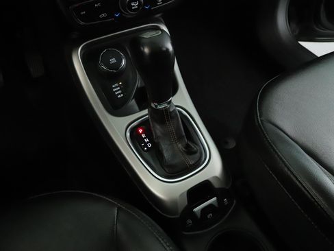 Used 2019 Jeep Compass Latitude w/ Popular Equipment Group image 15