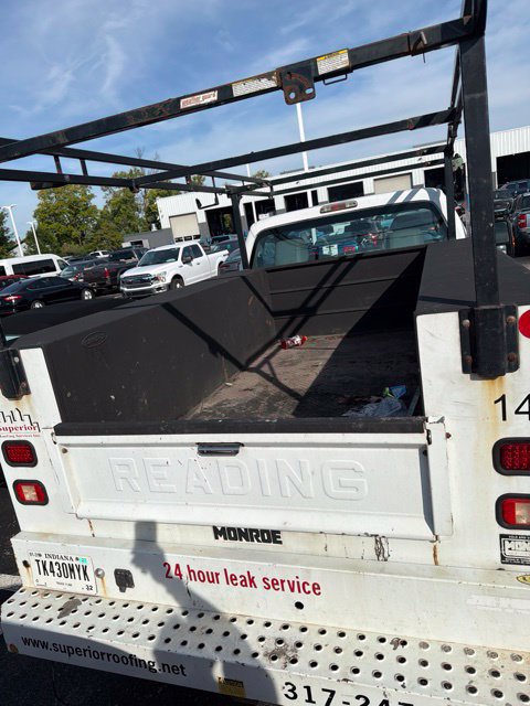Used 2015 Ford F250 XL w/ Power Equipment Group RWD image 5