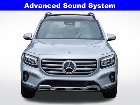 Used 2026 Mercedes-Benz GLB 250 4MATIC w/ Exclusive Package image 11