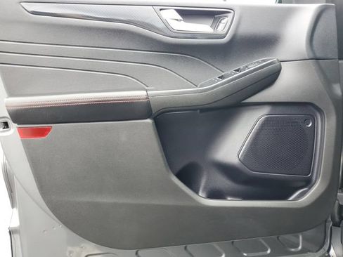 Certified 2024 Ford Escape ST-Line AWD/4WD image 27