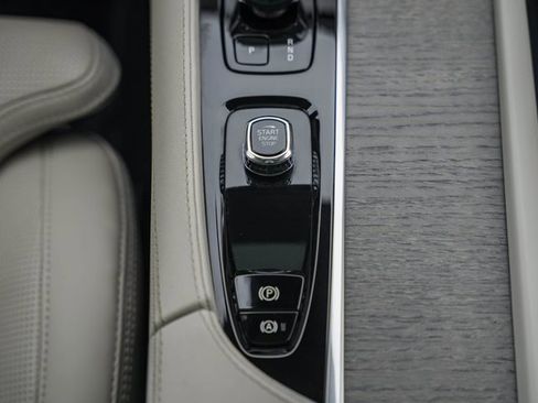 Used 2023 Volvo XC90 B6 Ultimate w/ Protection Package Premier image 26