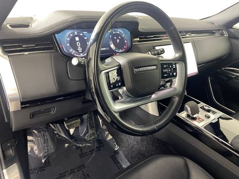 Used 2023 Land Rover Range Rover Long Wheelbase SE AWD/4WD image 12