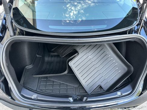 Used 2022 Tesla Model 3 Long Range image 17