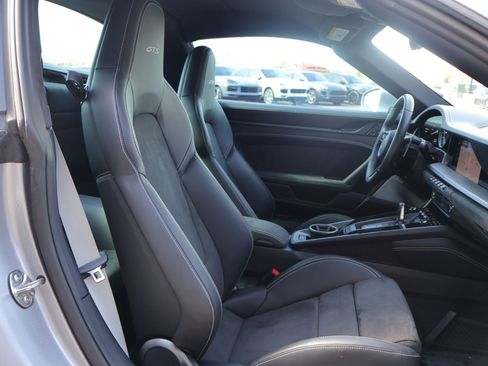 Certified 2024 Porsche 911 Targa 4 GTS image 23