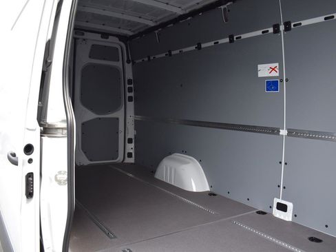 New 2025 Mercedes-Benz Sprinter 2500 image 8