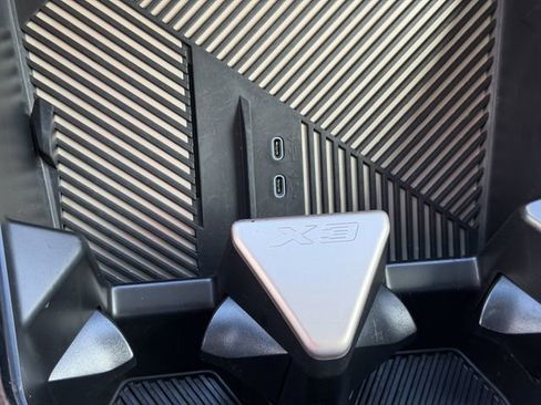 Certified 2025 BMW X3 xDrive30i image 23