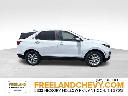 Used 2023 Chevrolet Equinox LT AWD/4WD image 2