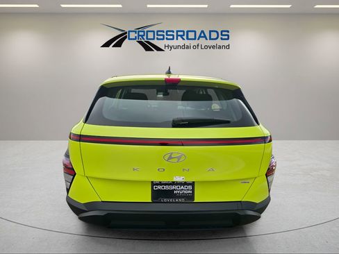 New 2026 Hyundai Kona SE image 4