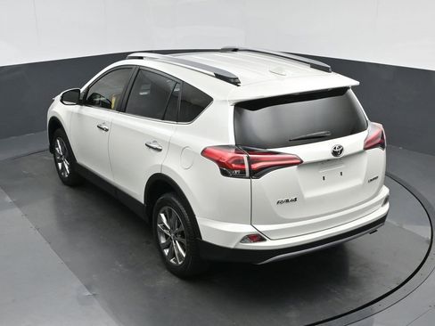 Used 2018 Toyota RAV4 Limited image 61
