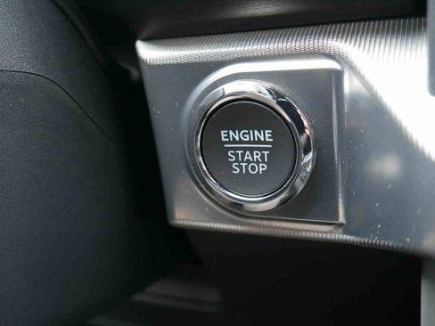 Used 2024 Ford F150 Lariat w/ Bed Utility Package AWD/4WD image 40