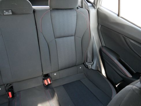 Used 2019 Subaru Impreza 2.0i Sport image 14