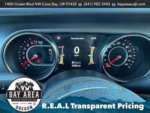 Used 2021 Jeep Gladiator Mojave AWD/4WD image 9
