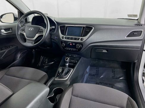 Used 2020 Hyundai Accent Limited FWD image 29