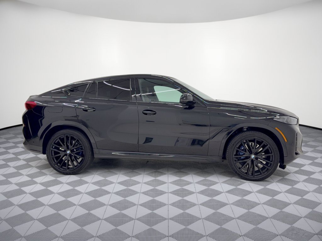 Certified 2025 BMW X6 xDrive40i w/ Executive Package AWD/4WD image 8