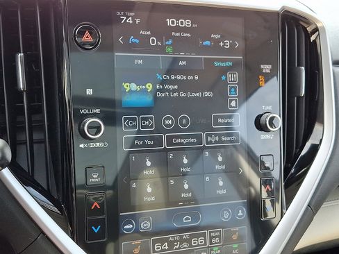 Used 2024 Subaru Ascent Limited w/ Technology Package AWD/4WD image 19