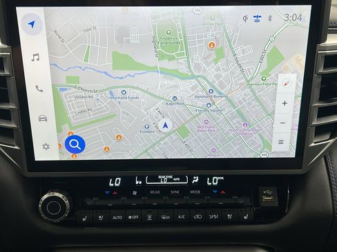 Used 2025 Toyota Sequoia Limited image 21