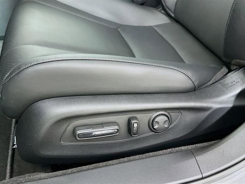 Certified 2025 Honda Accord EX-L image 9