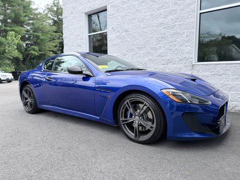 Used 2015 Maserati GranTurismo Sport RWD image 30