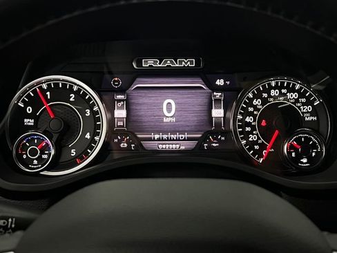 Used 2023 RAM 1500 Big Horn AWD/4WD image 19