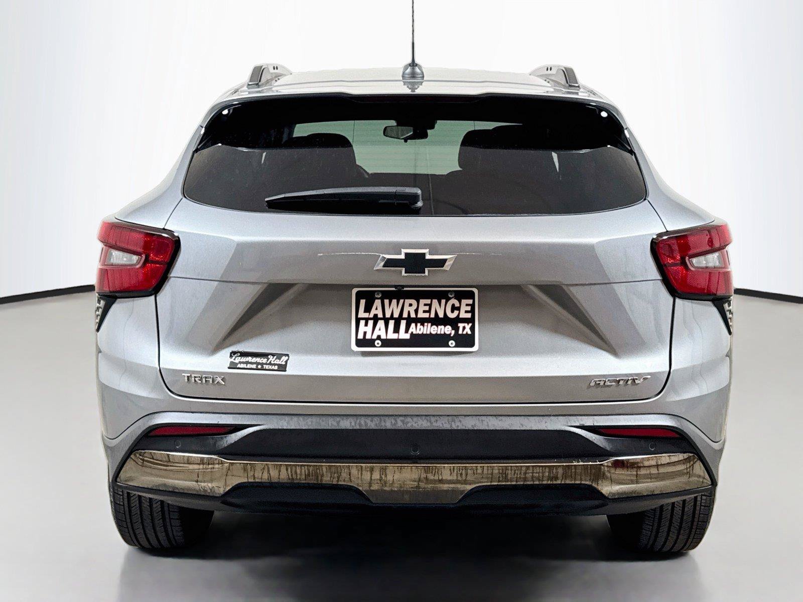Used 2025 Chevrolet Trax ACTIV w/ Sunroof Package FWD image 5