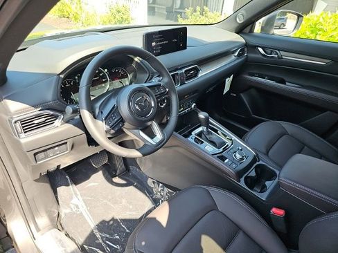 New 2025 MAZDA CX-5 Signature image 13