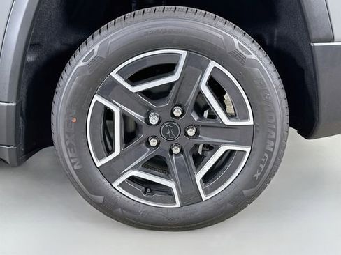 New 2026 Jeep Cherokee Limited AWD/4WD image 30