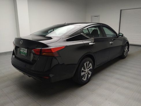 Used 2020 Nissan Altima 2.5 S FWD image 9