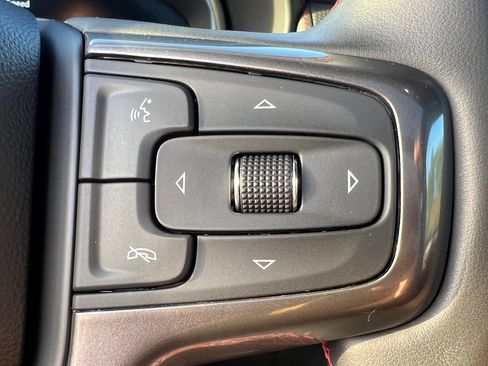 Used 2024 Chevrolet Suburban RST w/ Luxury Package image 13