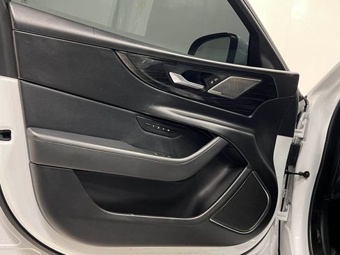 Used 2020 Jaguar XE S RWD image 16