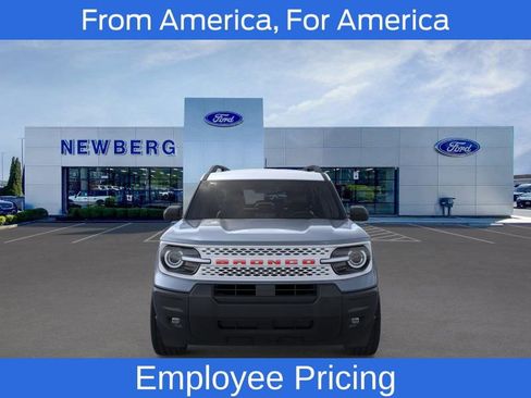 New 2025 Ford Bronco Sport Heritage w/ Convenience Package AWD/4WD image 2