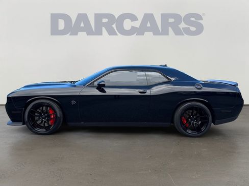 Used 2021 Dodge Challenger SRT Hellcat Redeye image 4