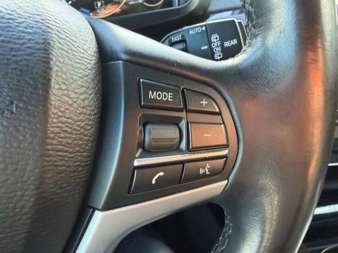 Used 2017 BMW X5 xDrive40e image 14