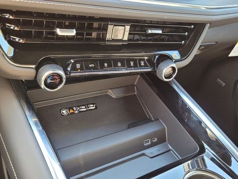 New 2026 Chevrolet Tahoe Premier w/ Sun And Tow Package image 21