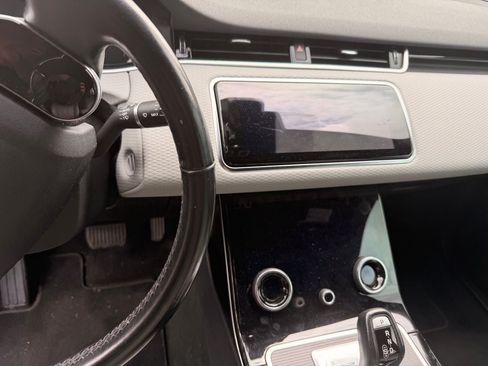 Used 2020 Land Rover Range Rover Evoque S AWD/4WD image 8