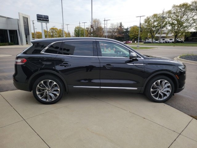 Certified 2022 Lincoln Nautilus Reserve w/ Equipment Group 201A AWD/4WD image 2