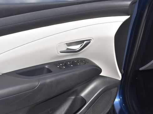 Used 2025 Hyundai Tucson SEL FWD image 26
