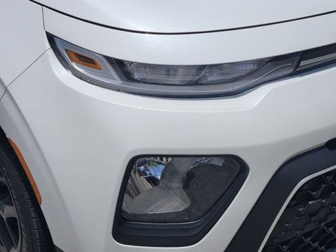 Used 2020 Kia Soul S FWD image 10