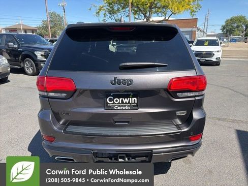 Used 2015 Jeep Grand Cherokee Summit AWD/4WD image 6